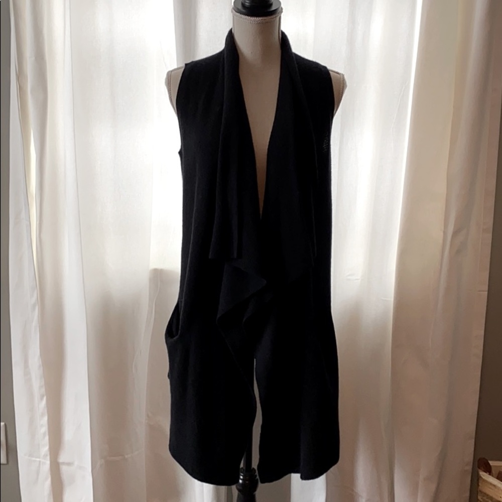 Vince Sleeveless Wool and Cashmere Cardigan